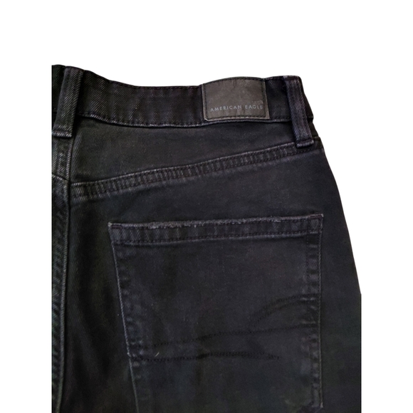 American Eagle Outfitters Women's High Rise Distressed Black Mom Jeans - Picture 7 of 9